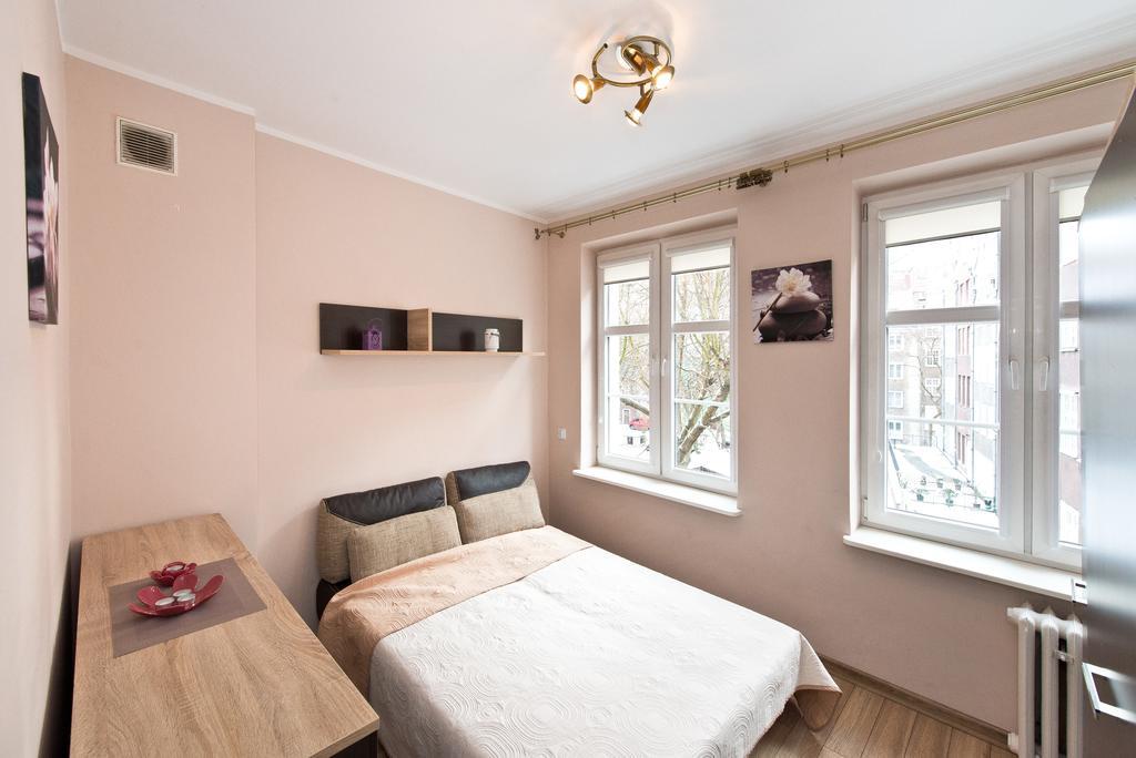 Gdanskie Apartamenty - Apartament Szeroka With 2 Rooms Bilik gambar